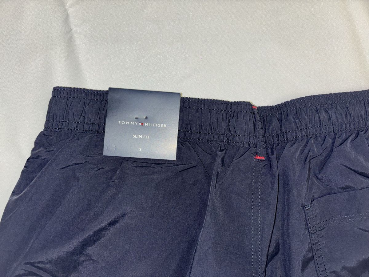 Tommy Hilfiger Hosen: Tommy Hilfiger Badehose, Grösse S – Neu und originalverpackt aus Zug von alex___4 3