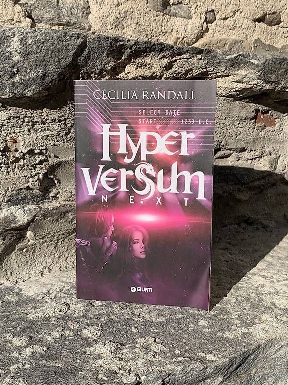Bücher: Libro Hyperversum Next, Cecilia Randall – Gebraucht aus Roveredo GR von ppe_xcs9