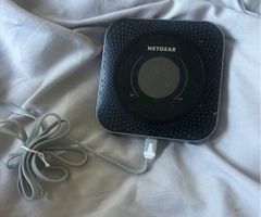 NETGEAR Nighthawk M1 Mobile Router