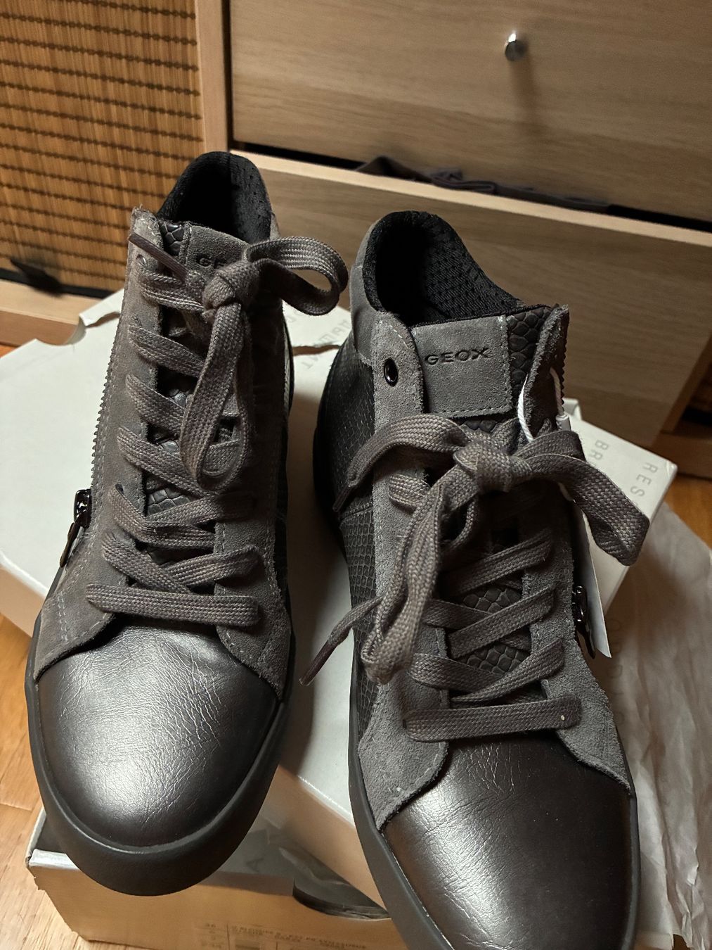 Geox Scarpe da donna: NEU! GEOX Bloomie g36 – Usato da Veyrier venduto da gnoom74 2