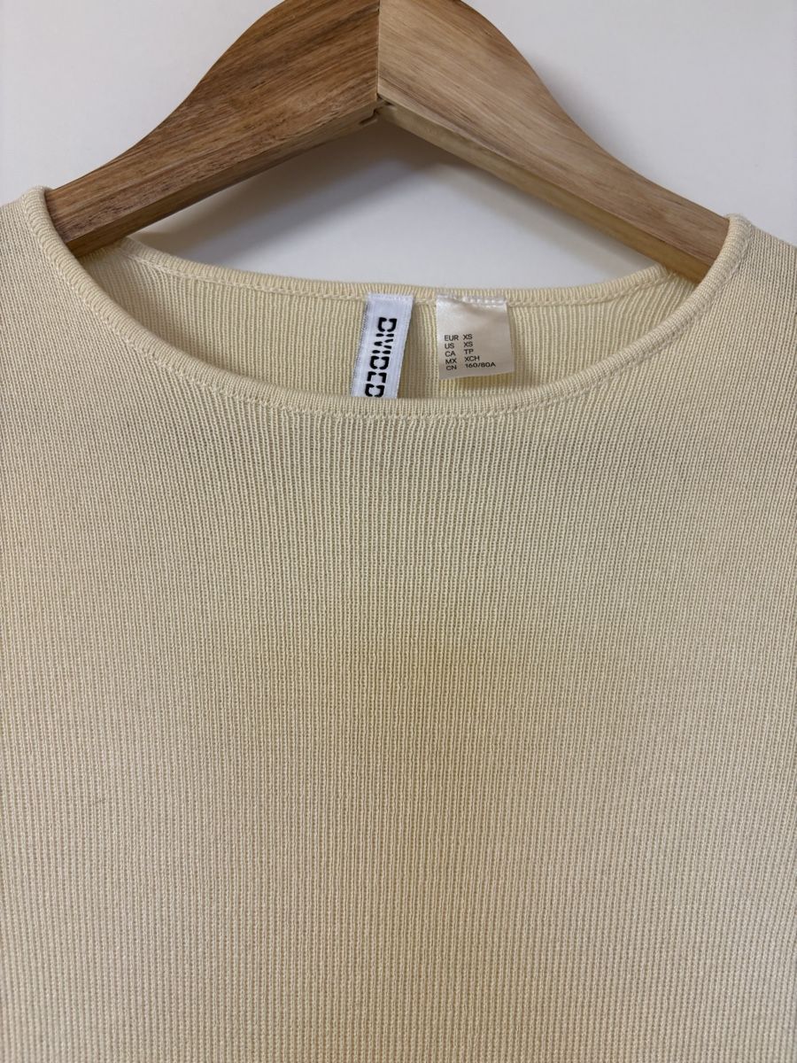 H&M Kleider: Strickkleid H&M hellgelb – Gebraucht aus Estavayer-le-Lac von constance-esta 1