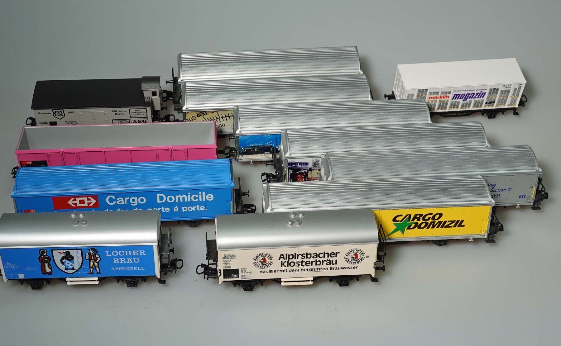 Märklin Modellini di ferrovie: Märklin H0 12 Containerwagen – Usato da Niederglatt ZH venduto da bego8172 1