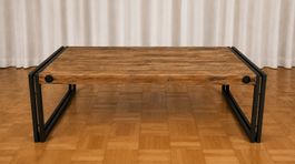 Couchtisch aus Holz