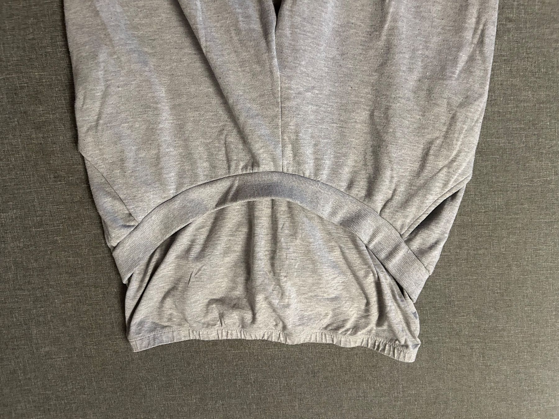 Anna Field Pantaloni: Umstandstrainerhose grau - Grösse L – Usato da Steffisburg venduto da Kudiru 1