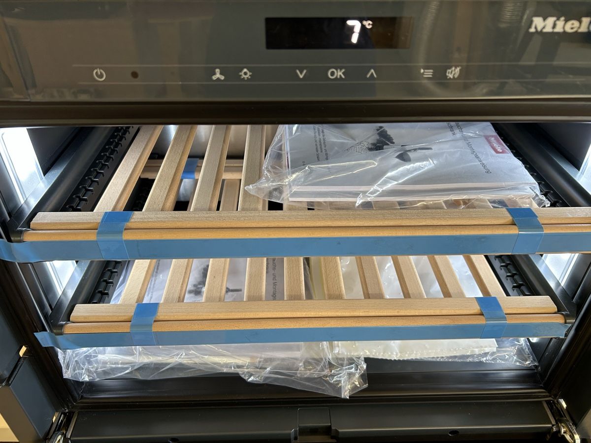 Miele Frigoriferi: Miele Weinkühler push2open 60x45cm – Nuovo (secondo la descrizione) da Schenkon venduto da Paedy5 2
