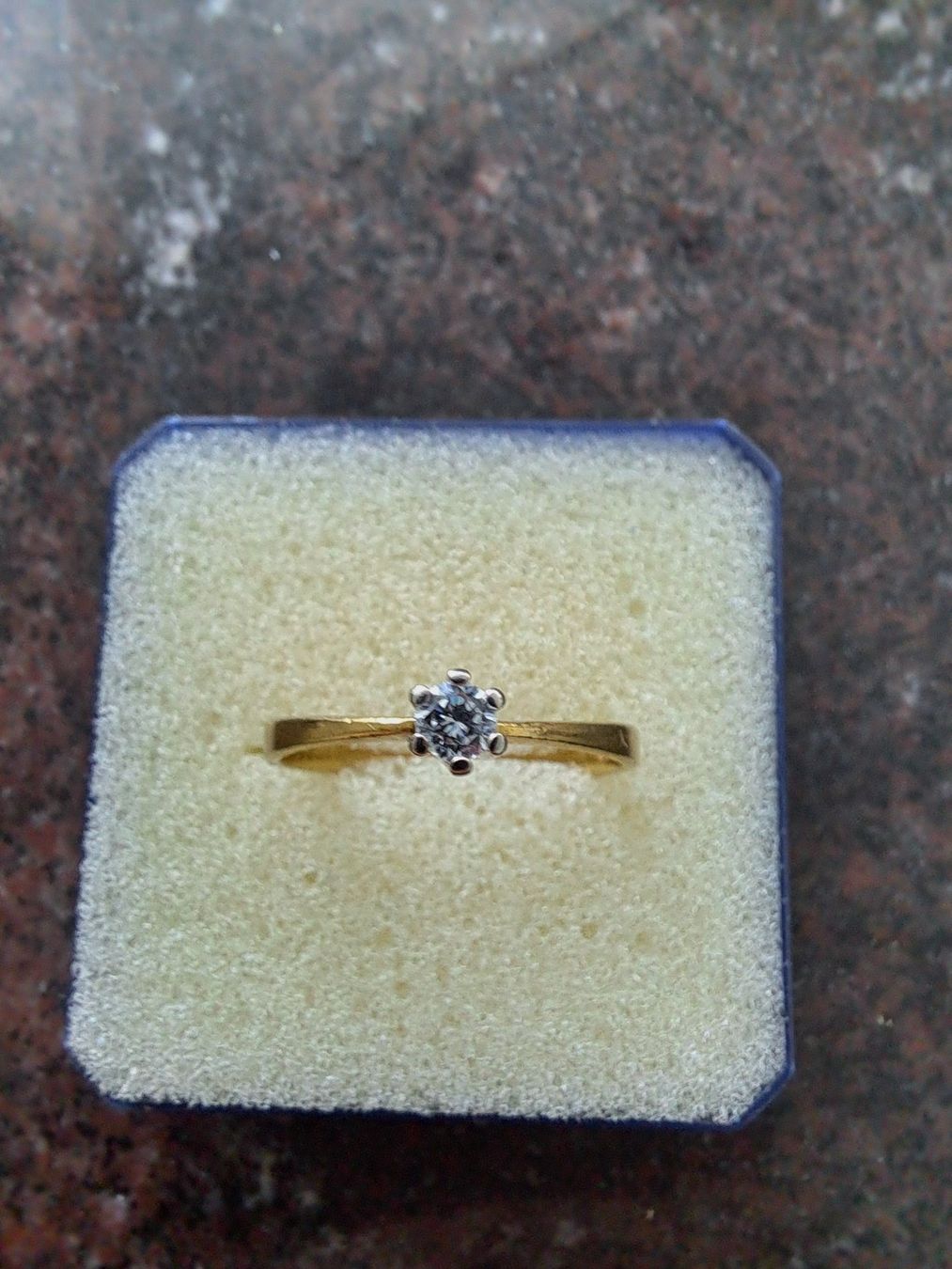 Anelli: Solitärring mit Diamant – Usato da Pfäffikon ZH venduto da Valsangiaccomo 1