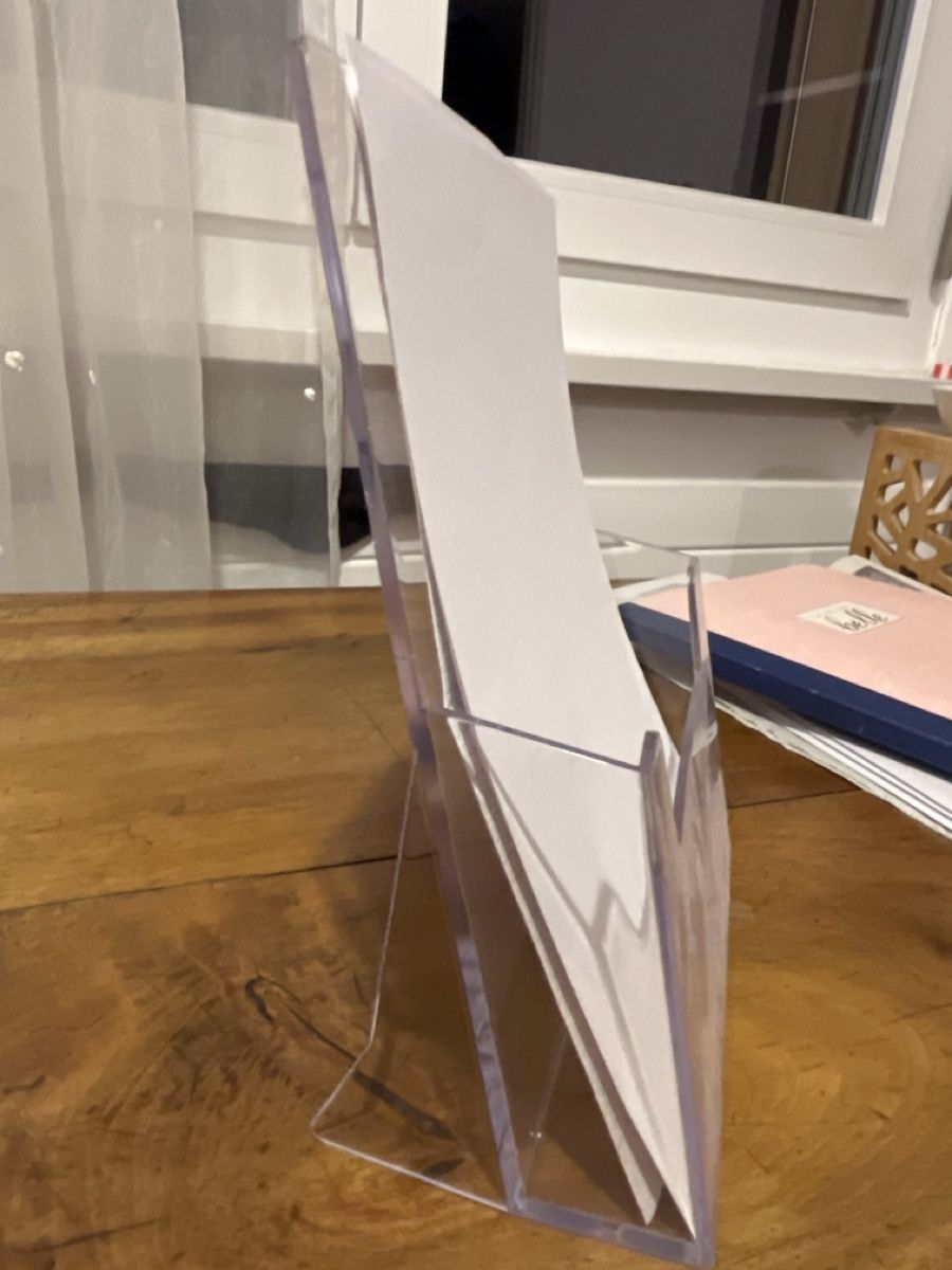 Altro in Decorazioni & Accessori: Plexiglas Papier Aufbewahrung A5 – Usato da Wil SG venduto da aiy_fnm9 1