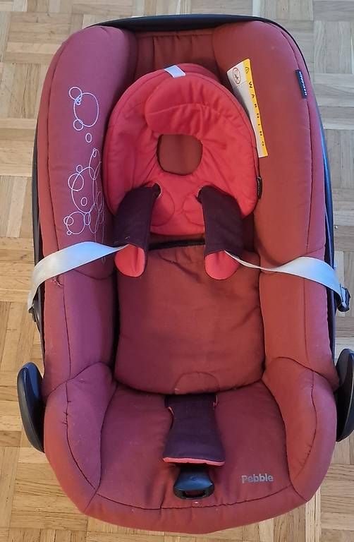 Seggiolini per auto: Babysitz Auto Maxi Cosi Schale – Usato da Ebikon venduto da andreaschnider 1