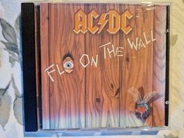 AC/DC – Fly On The Wall - b