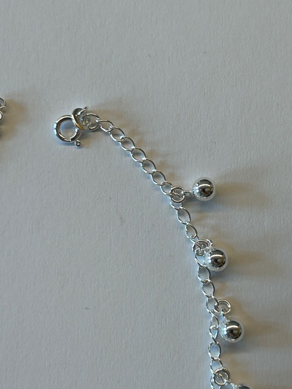 Catenine: Fusskettchen aus Sterling Silber – Nuovo e nell'imballaggio originale da Innertkirchen venduto da Glatthard-Interior 2
