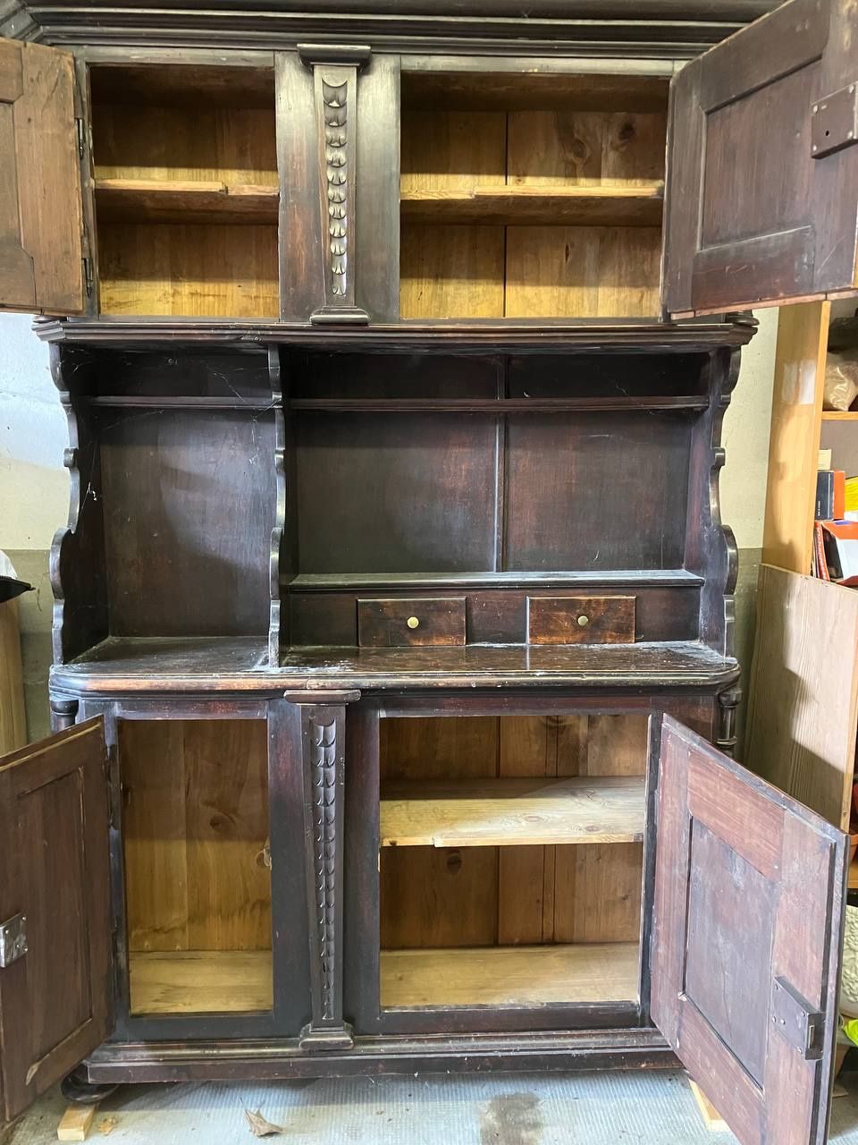 Credenze: Antikes Buffet / Schrank aus Holz – Usato da Muttenz venduto da stamar12 2