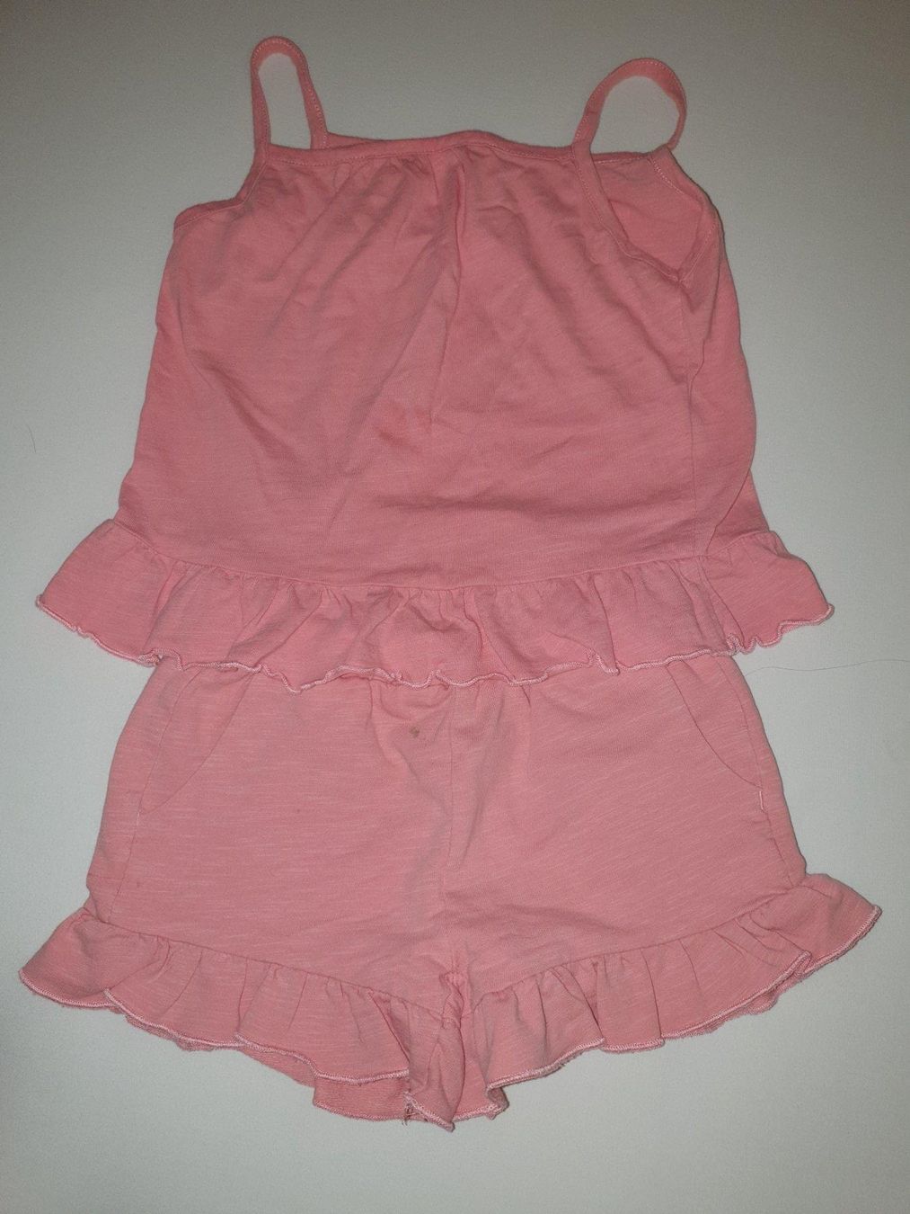 Lotti & Set di vestiti: Rosa Mädchen Set, Gr. 98 – Usato da Altendorf venduto da MiriCaj