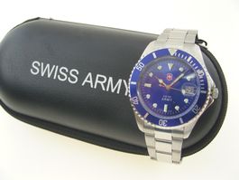 Neue, ungetragene Swiss Army Taschenuhr