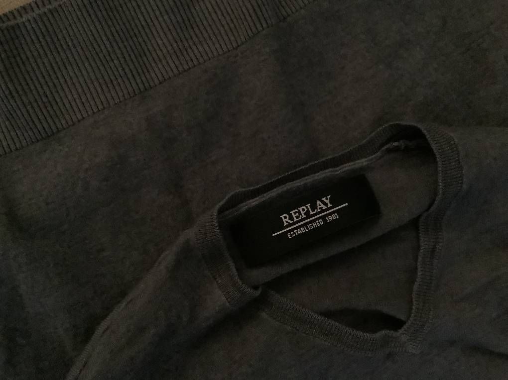 Replay Pullover & Sweatshirts: Replay basic grey pully – Gebraucht aus Zürich von eli_685m 2