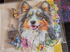 DIAMOND PAINTING HUND FENSTER BILD
