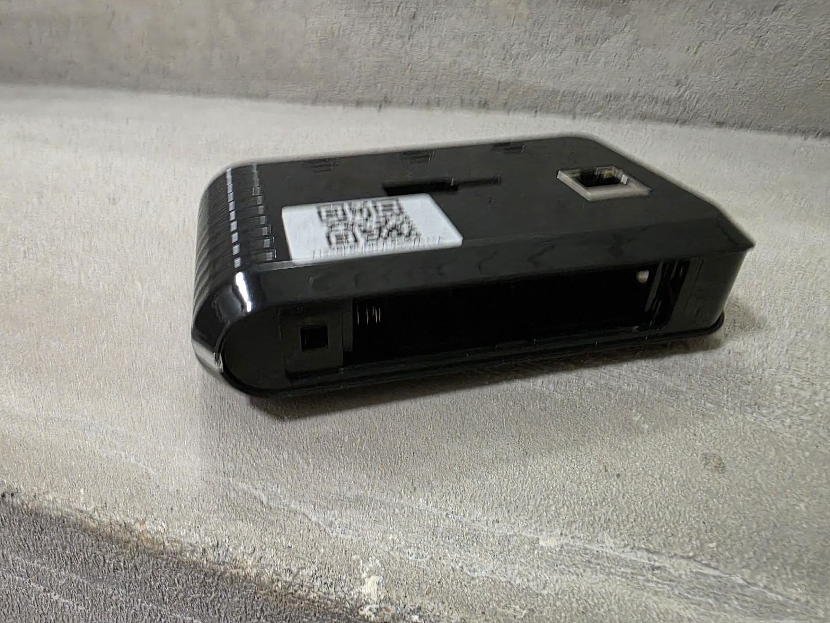 Fotocamera: IP Kamera und Wecker schwarz WLAN HD  – Usato da Ennetbühl venduto da japtec 4