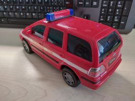Ford Galaxy Feuerwehr ca. 1:20