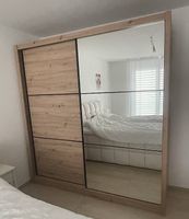 Schwebetürenschrank Kleiderschrank mit Spiegel