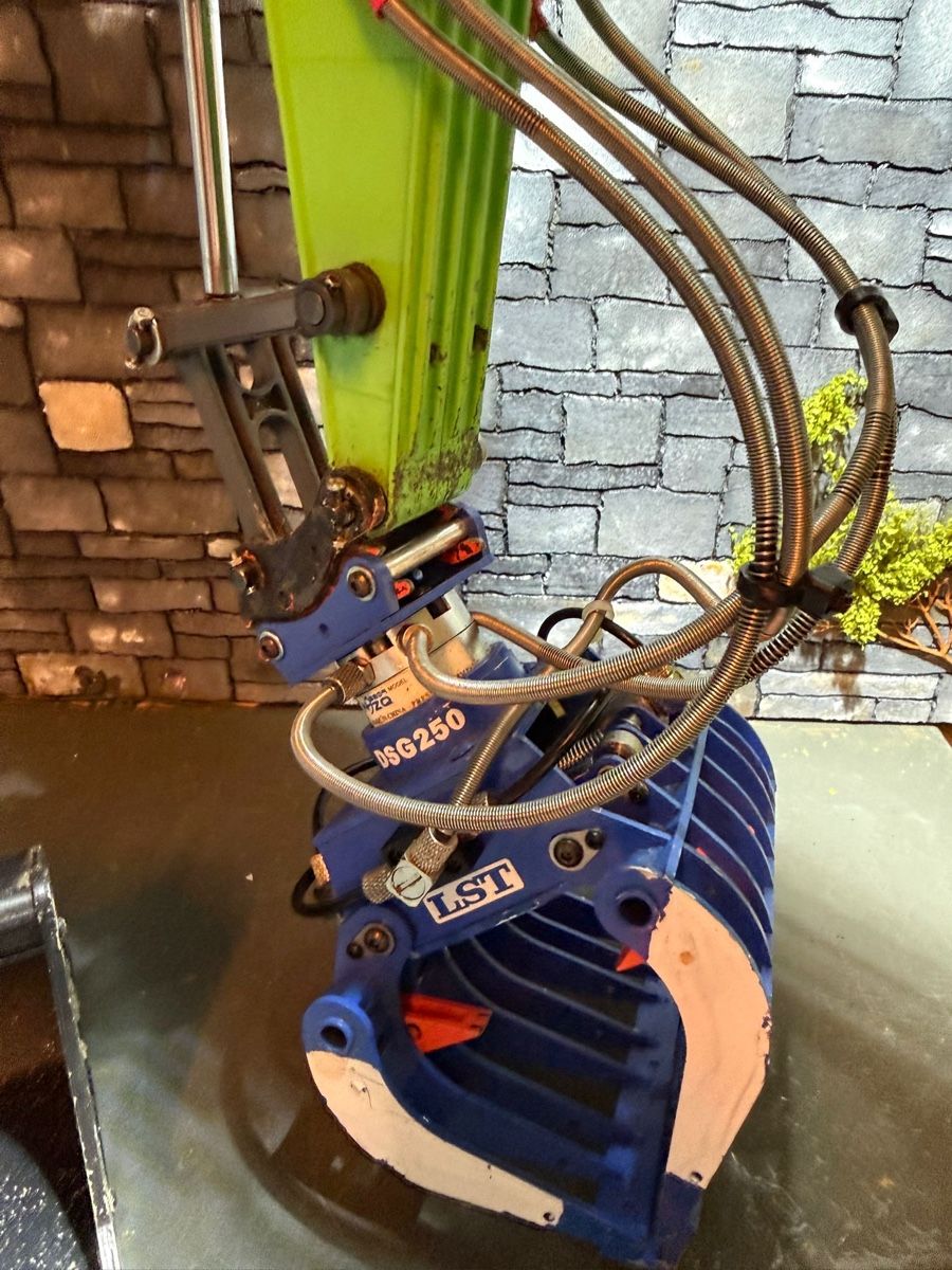 RC4WD Modellismo RC: RC Hydraulikbagger RC4WD 1/14 Scale – Usato da Altdorf UR venduto da modellbau-widmer 5
