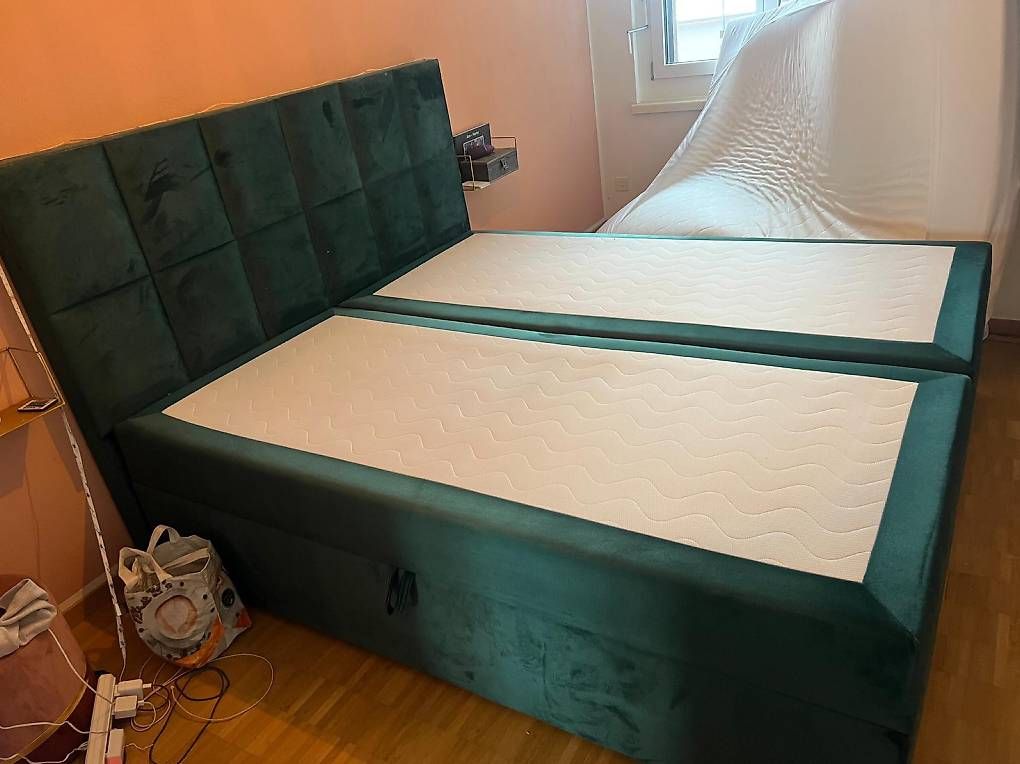 Lits: Bett Boxspring – D'occasion à Zürich par al4hed 1