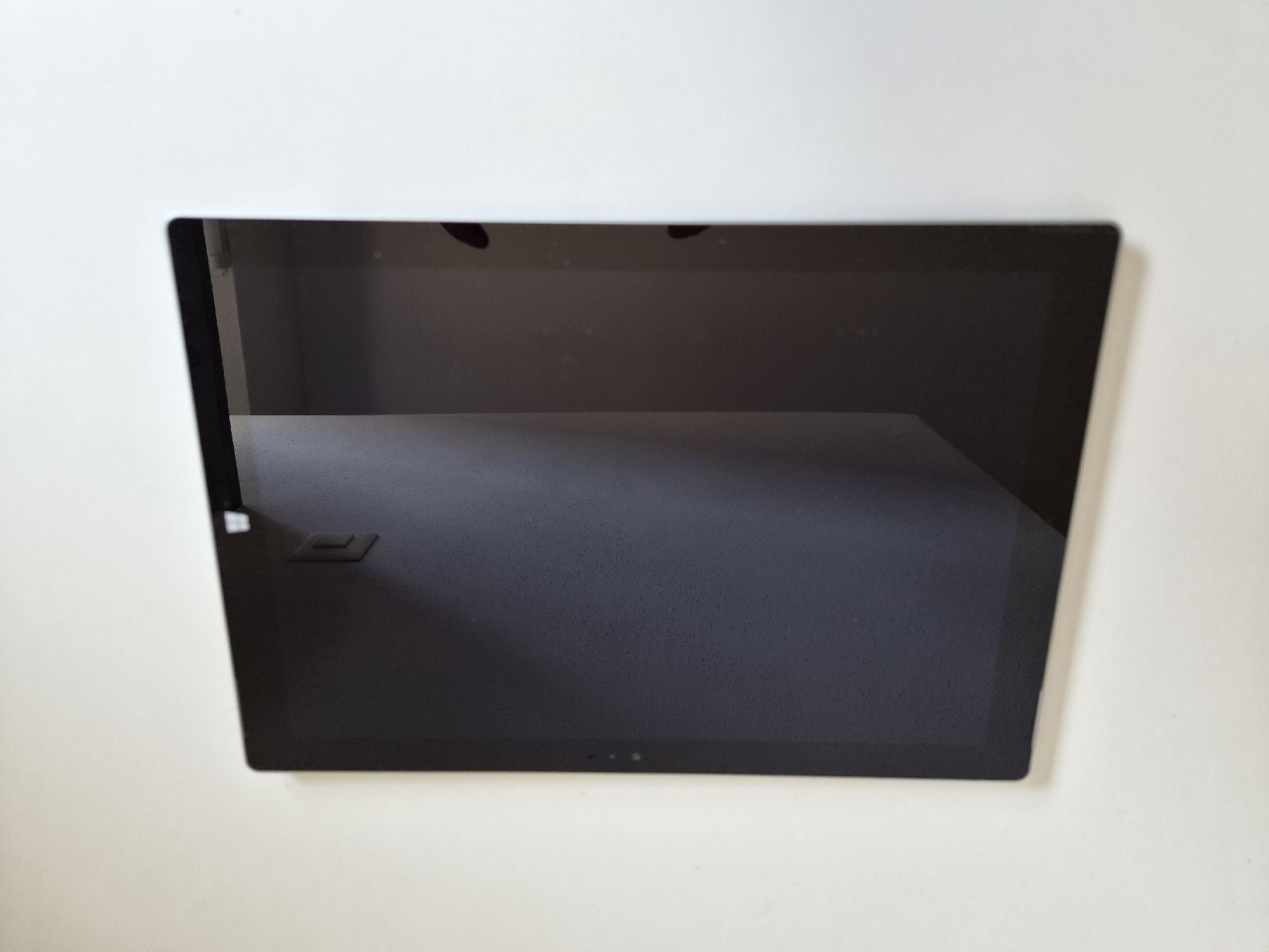 Microsoft Tablet PC: Microsoft Surface-Tablet Pro – Gebraucht aus Schaffhausen von Alforall 8