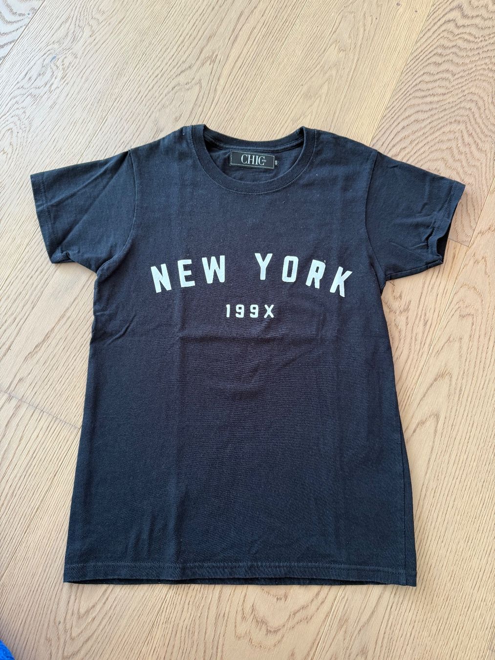 T-shirt: New York T-Shirt – Usato da Richterswil venduto da KAYLEIGH_77