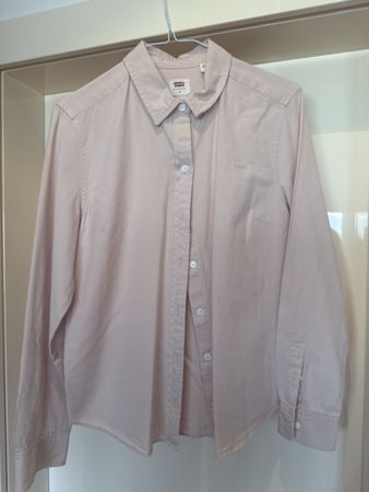 Levi's shirt light pink long sleeve size S good condition