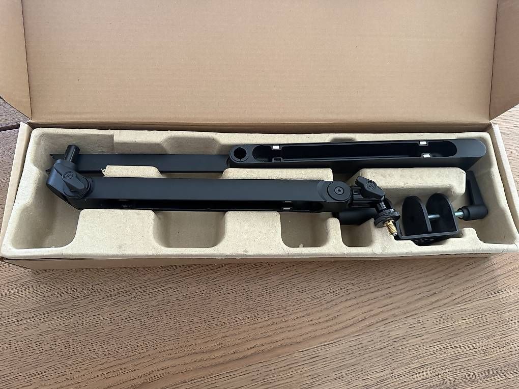 Supporti per strumenti musicali & leggii: Wave mic Arm LP – Usato da Altbüron venduto da Vogt02 1