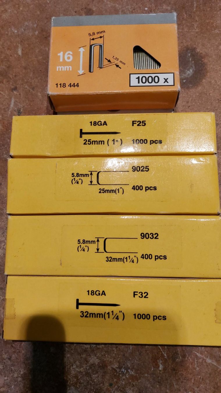 Lux Druckluft Tacker (Gebraucht) in Hunzenschwil für CHF 65 – mit ...