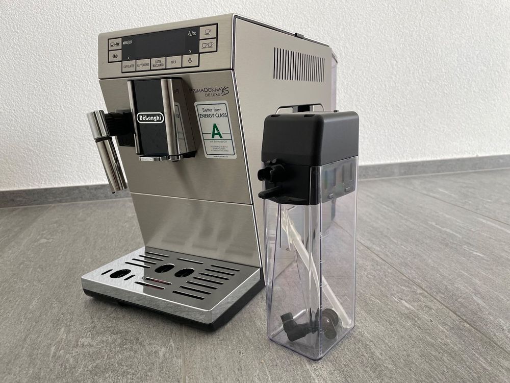 Delonghi PrimaDonna XS de Luxe Kaffeevollautomat Acheter sur Ricardo