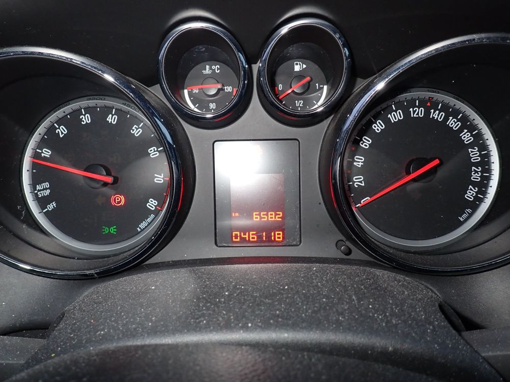 Opel Astra GTC 14NEL 8