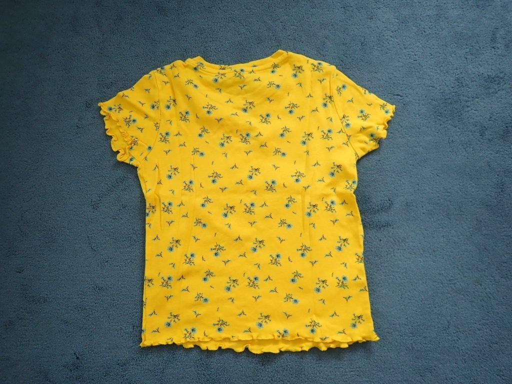 Camicette, T-shirt & Top: T-Shirt Grösse 134 / 140 – Usato da Galgenen venduto da Marc98 2