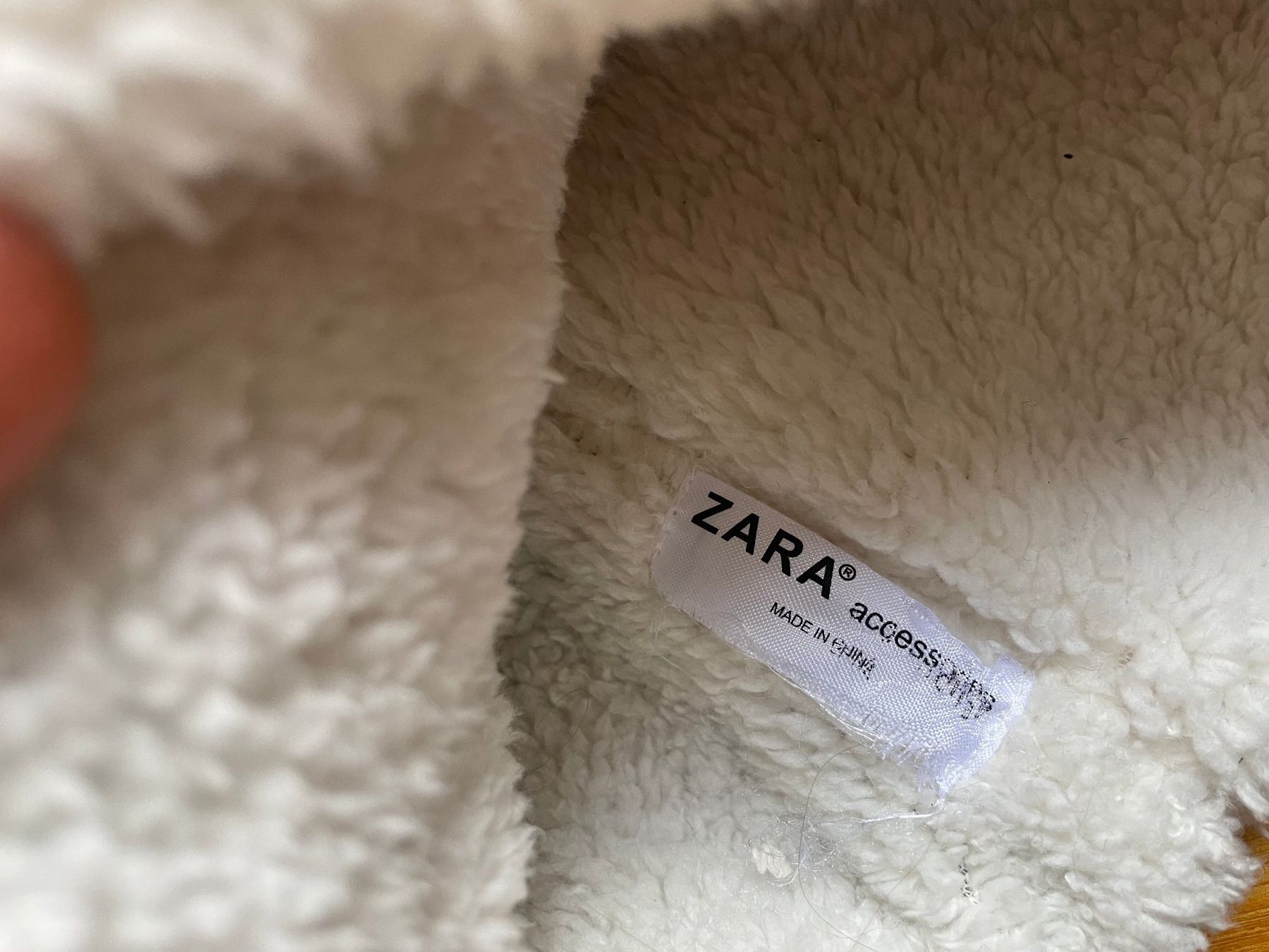 Zara Foulard & Sciarpe: Tour de cou - Zara – Usato da Satigny venduto da Suisse_gigi 1