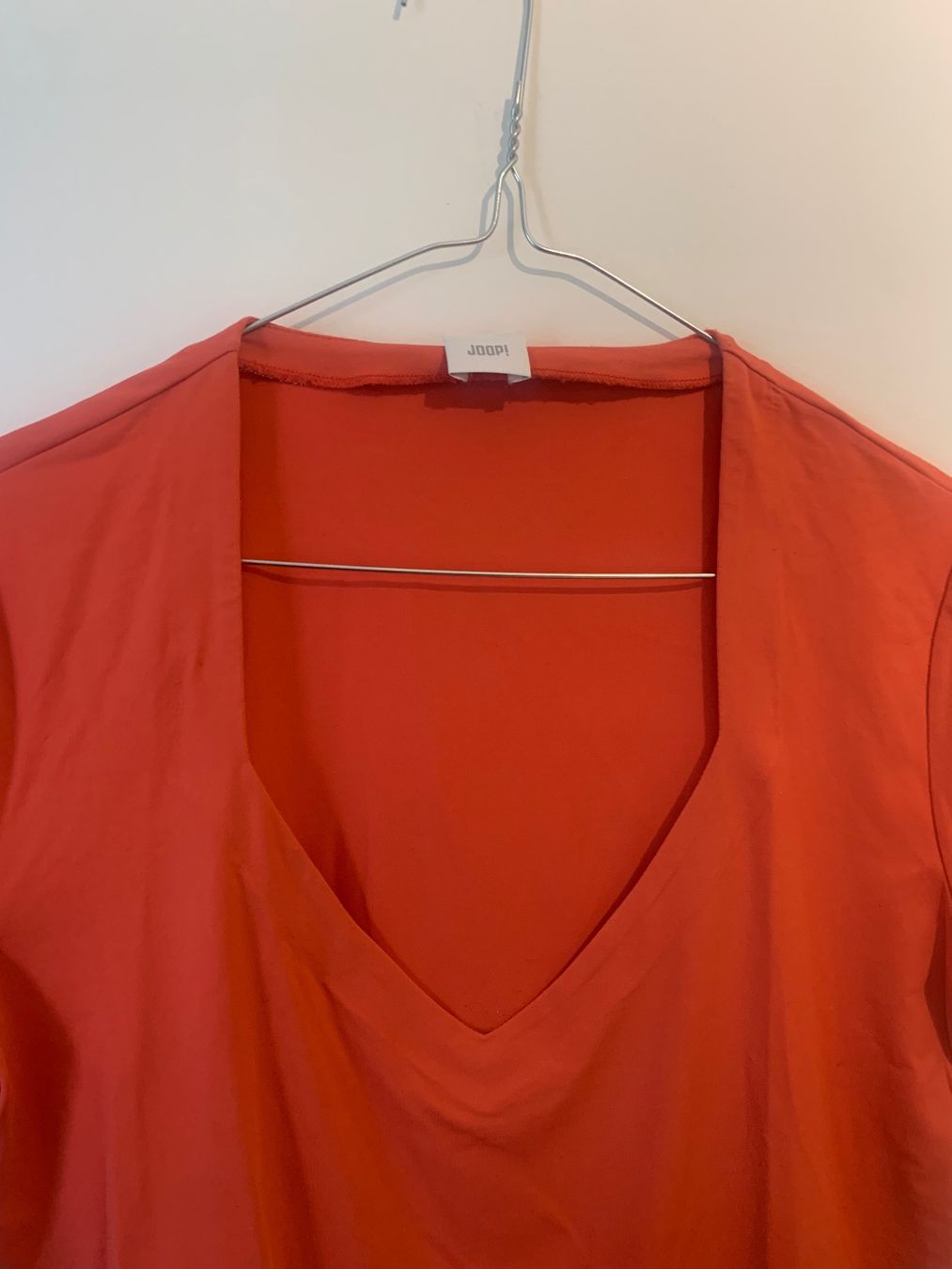 Joop T-shirt: Joop T-shirt mit quadratischen Ausschnitt – Usato da Verbier venduto da pat_q5hr 1