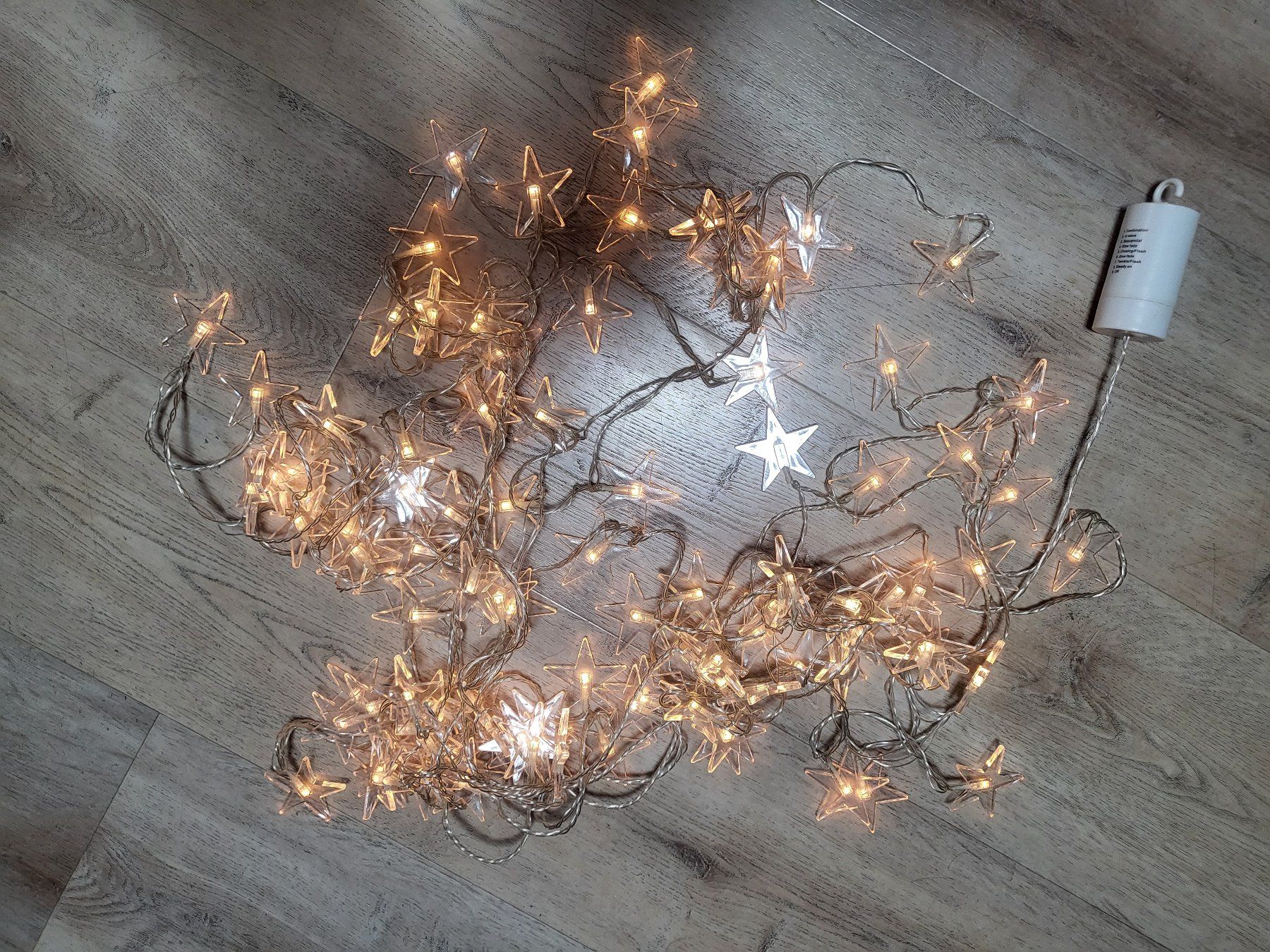 Ghirlande e barre luminose: Lichterkette, warmweiss,  60 LEDs – Usato da Delémont venduto da mvl_l76c 1