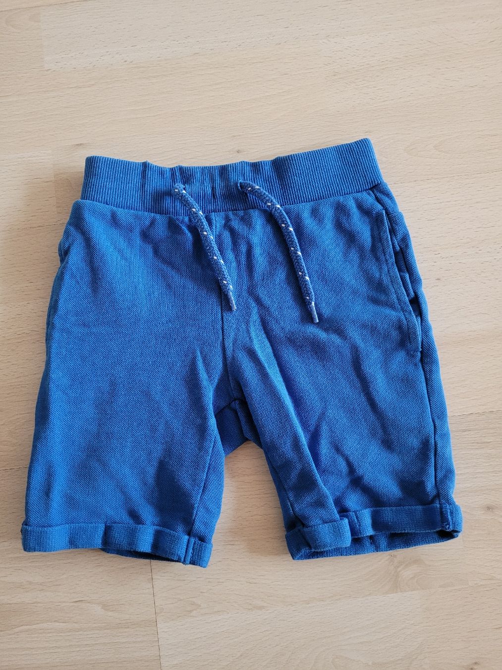 Pantaloni: Hose gr. 116 – Usato da Inwil venduto da Flower2325