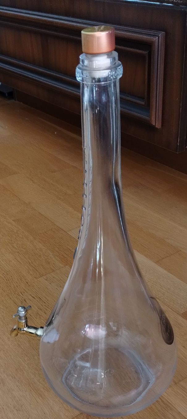 Altro in Stoviglie & Bicchieri: Grappa Bottega Glasflasche mit Zapfhahn – Usato da Bern venduto da Jihman 2