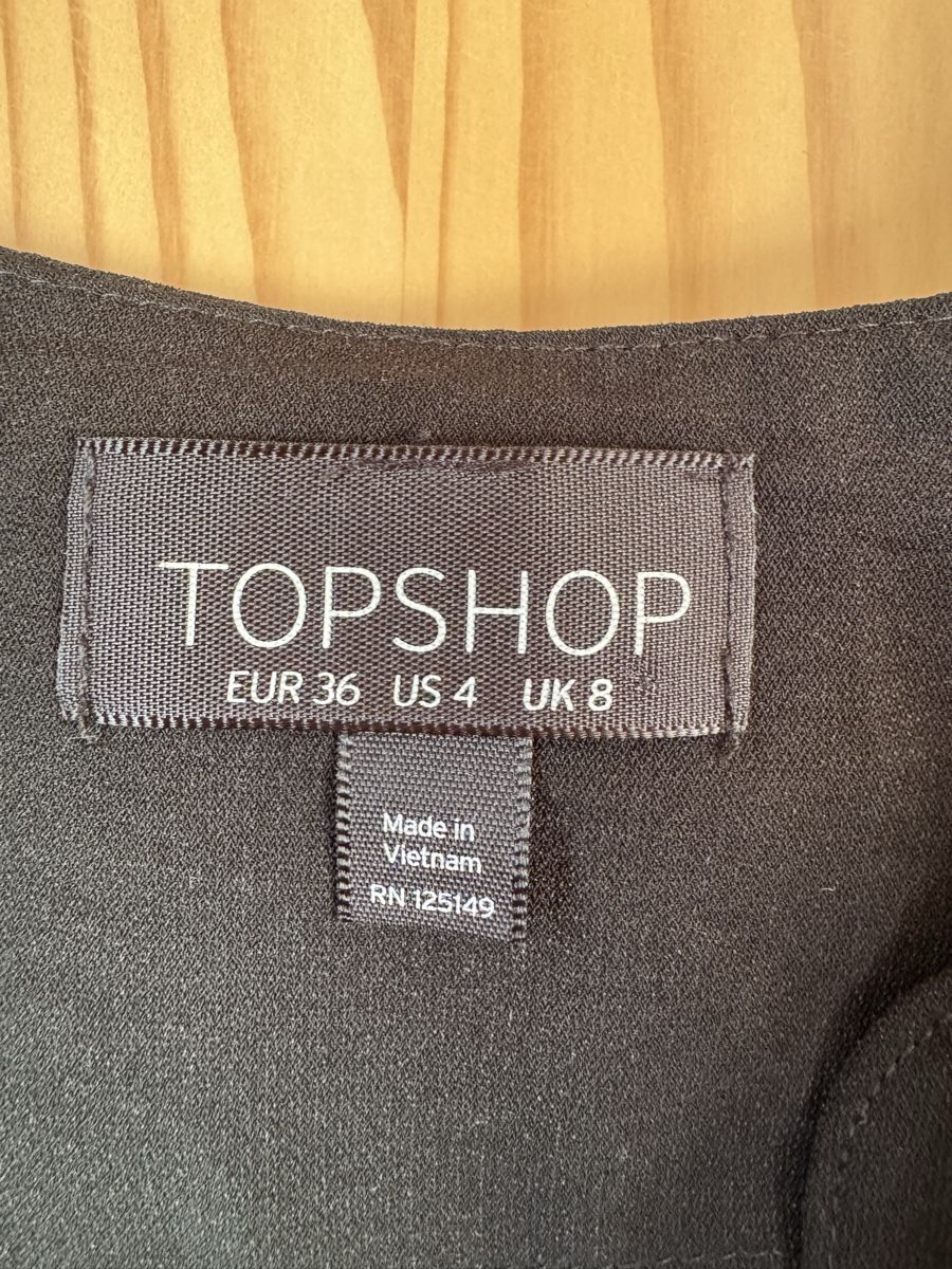 Topshop Top: Oberteil Schwarz – Nuovo (secondo la descrizione) da Hergiswil NW venduto da kaufe_bei_kaufmann 2