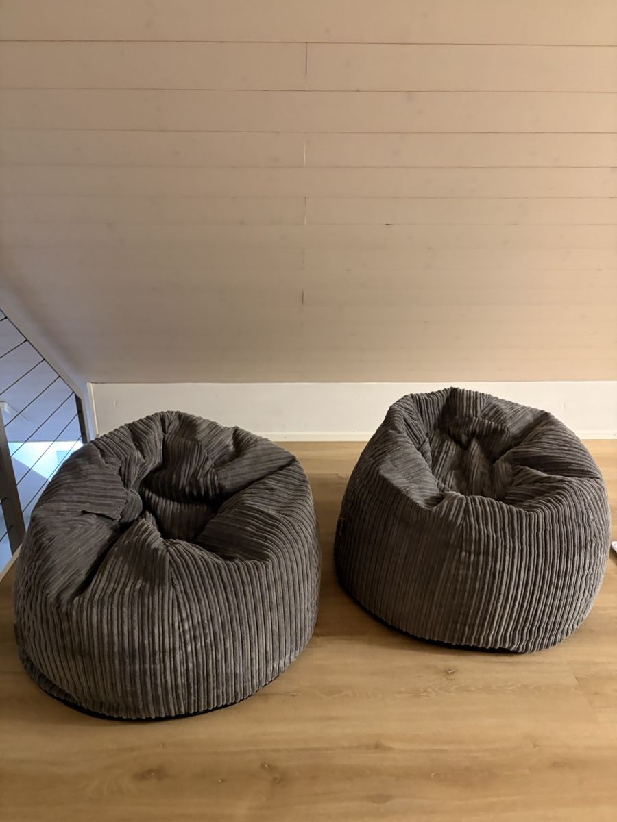 Lounge Pug Poltrone: Gemütliche Sitzsäcke, grau, 2er-Set – Nuovo (secondo la descrizione) da Jonschwil venduto da sab_5gmn
