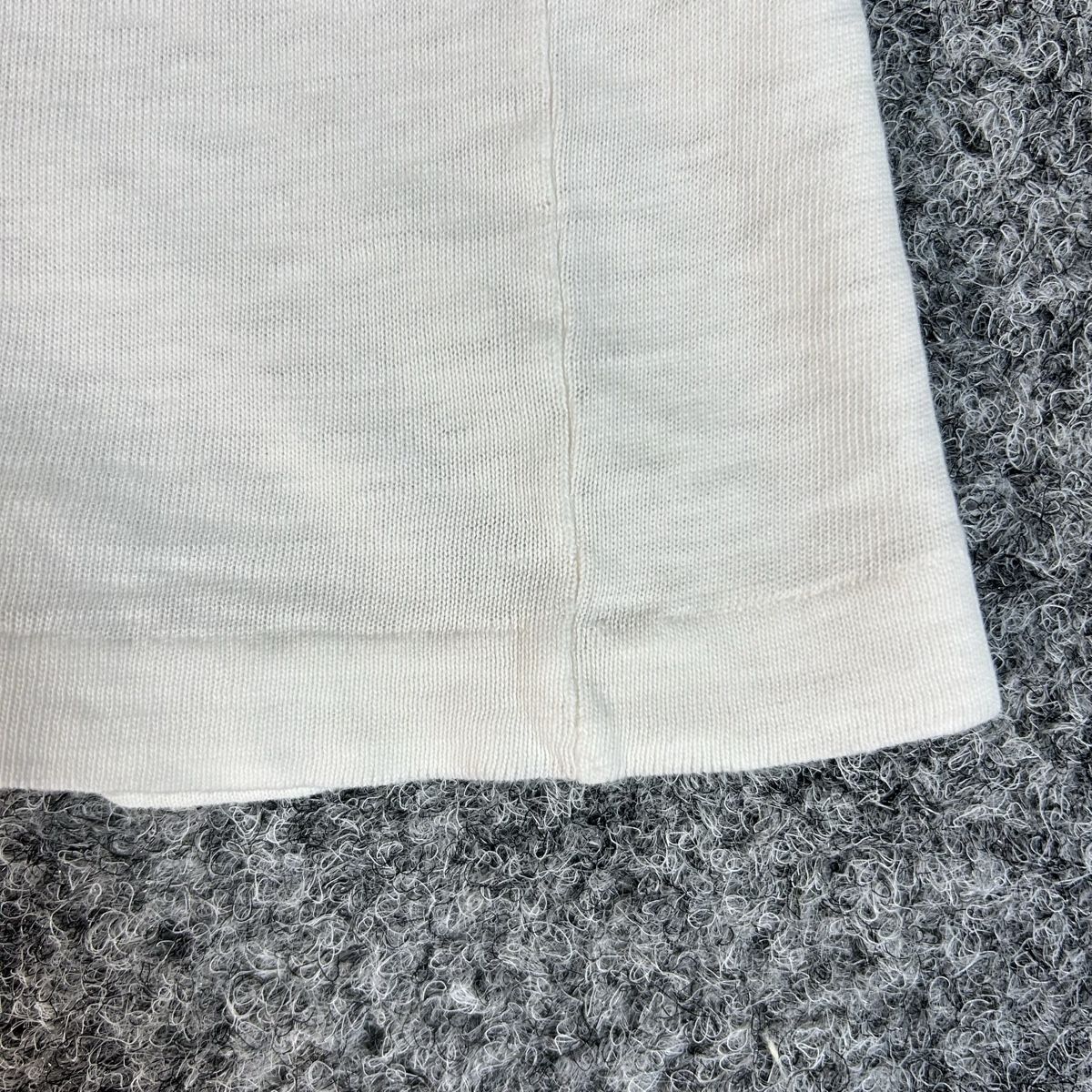 Maglioni & Felpe: Vintage 80s longsleeve – Usato da La Sagne NE venduto da Matlasape 4