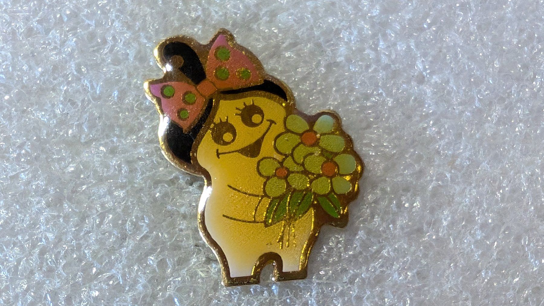 Placchette & Badge: Ansteckpin 212: Maga Bio – Usato da Oppligen venduto da Pin-Fall-Shop
