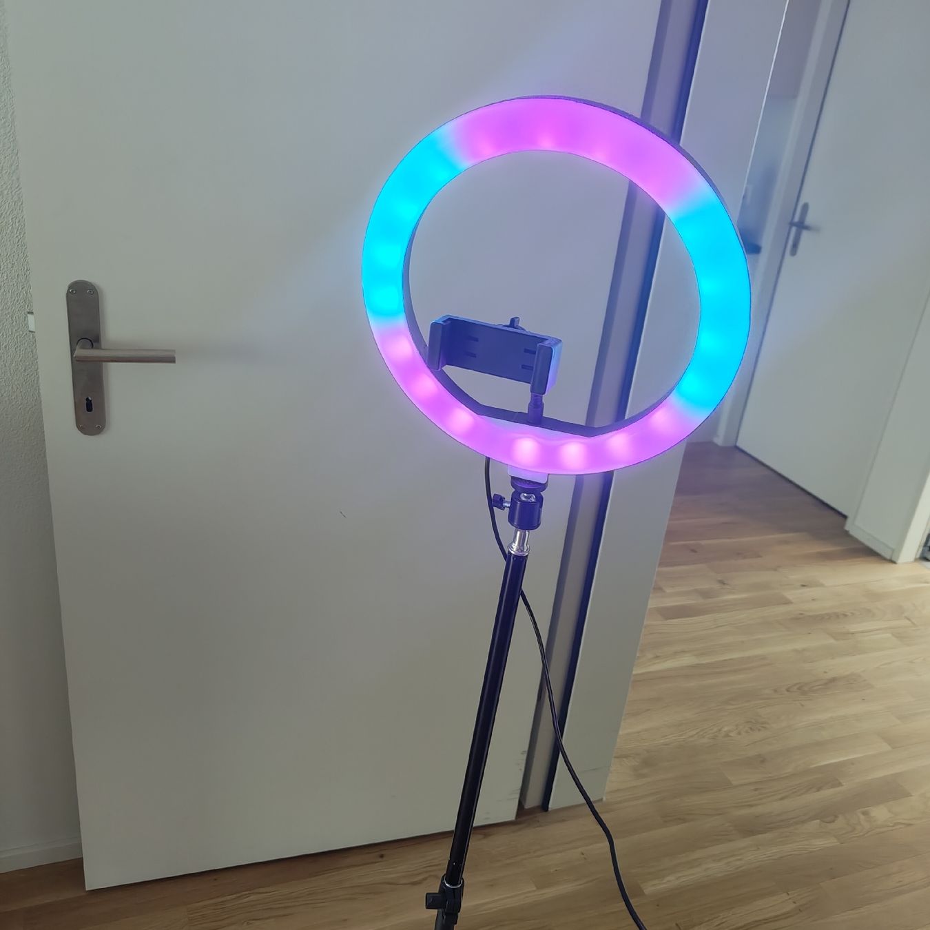 Lampen: Ring Light with RGB and Stand USB powered  – Neu (gemäss Beschreibung) aus Dietikon von jin_hbq2 6