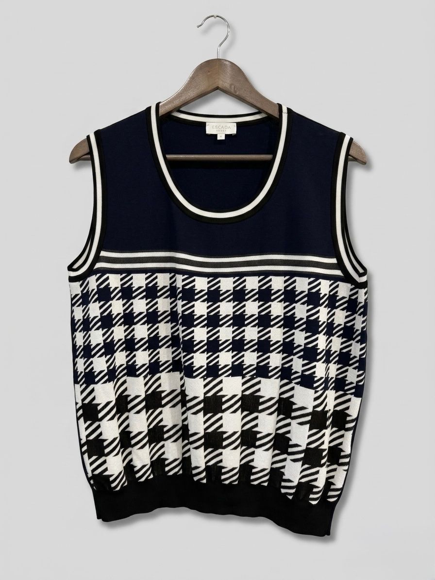 Escada Gilets: Gilet Escada – Neuf (Voir description) à Echichens par unideks