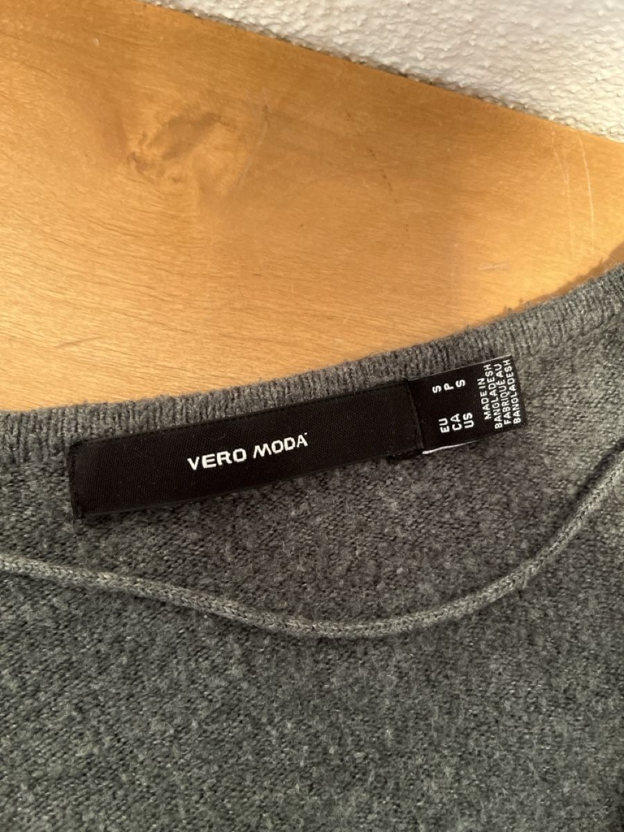 Maglioni & Felpe: VeroModa Kurzer Pullover Gr. S – Usato da Röschenz venduto da Annakournikova 1
