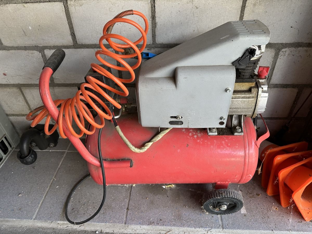 Compressori: Kompressor – Usato da Tüscherz-Alfermée venduto da Pluriel2 1