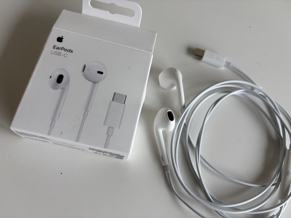 Apple Cuffie: Apple EarPods USB-C – Difettoso da Zollikerberg venduto da dcapshop 1