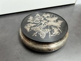 Art Deco Dose, versilbert mit Schmetterlingen Oneida USA