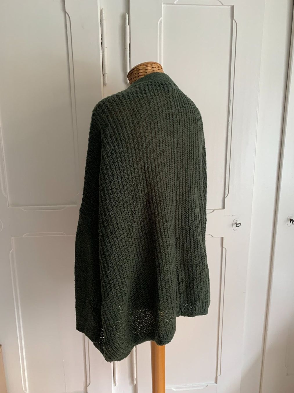 Vero Moda Giacche: VERO MODA - Strickjacke olivgrün XS – Usato da Zürich venduto da Diazaio 2