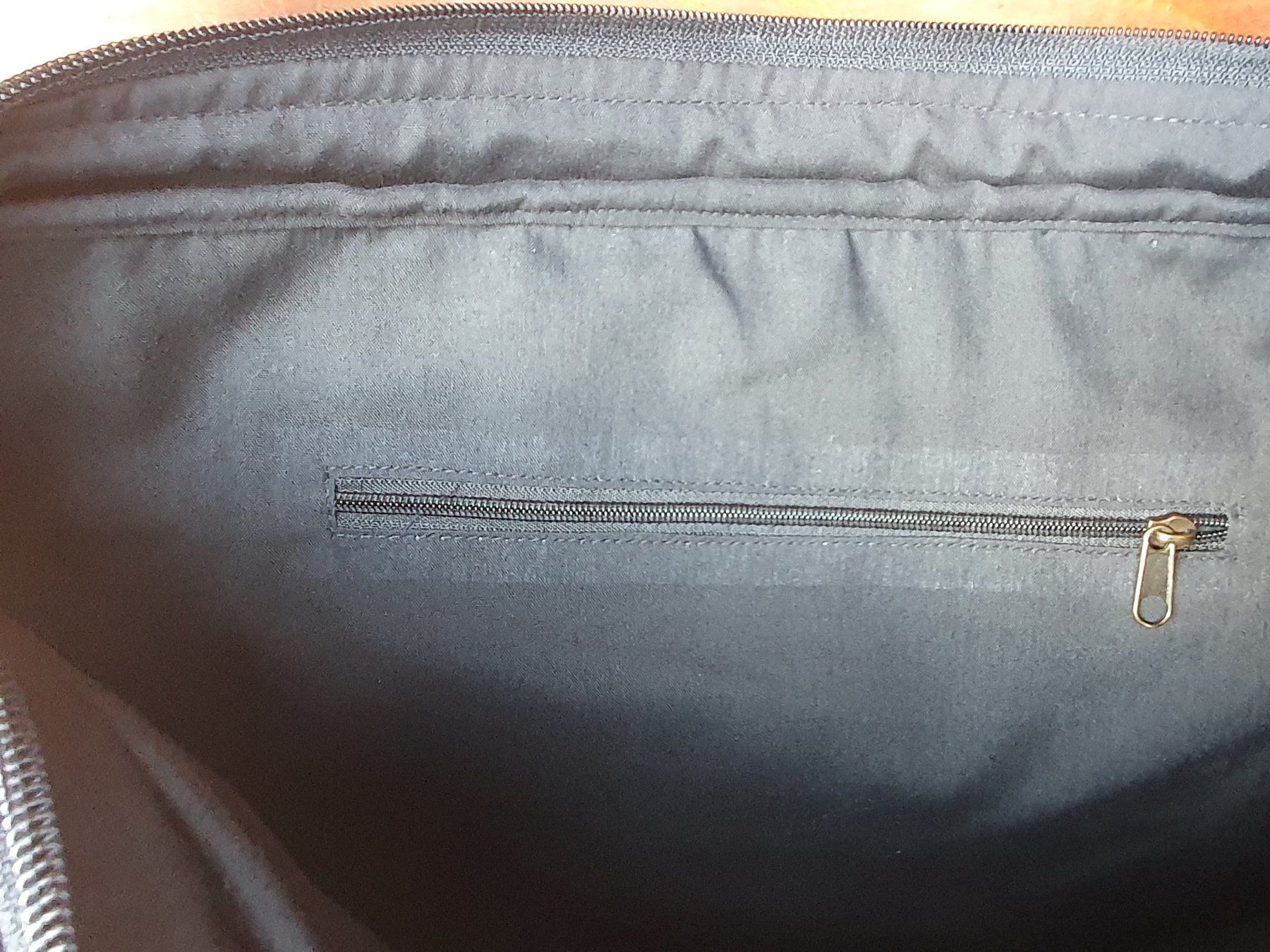 Borse: Umhänge Laptop Tasche, Blattdesign – Nuovo (secondo la descrizione) da Basel venduto da Anghkorwatt 5