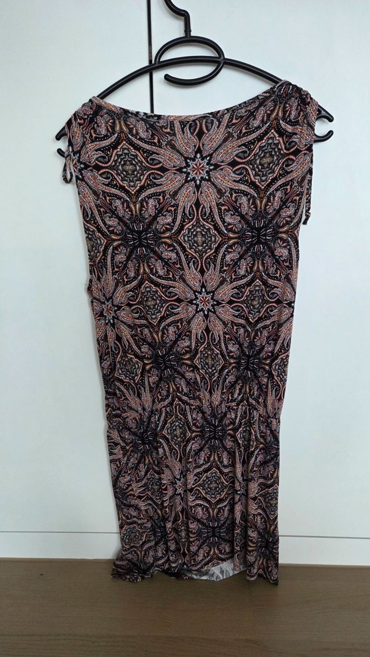 Lascana Vestiti: kurzes Strandkleid – Usato da Einsiedeln venduto da kiphrajaya 1